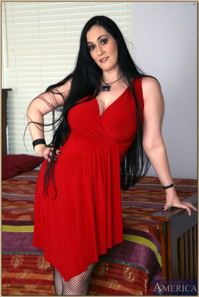 Plumper Mom In Fishnet Stockings Revealing Puffy Hooters And Ass