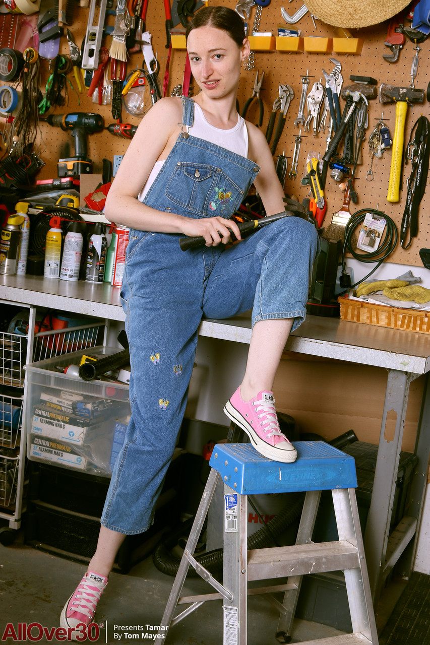 Tamar 裸体 XXX 在 30 岁以上