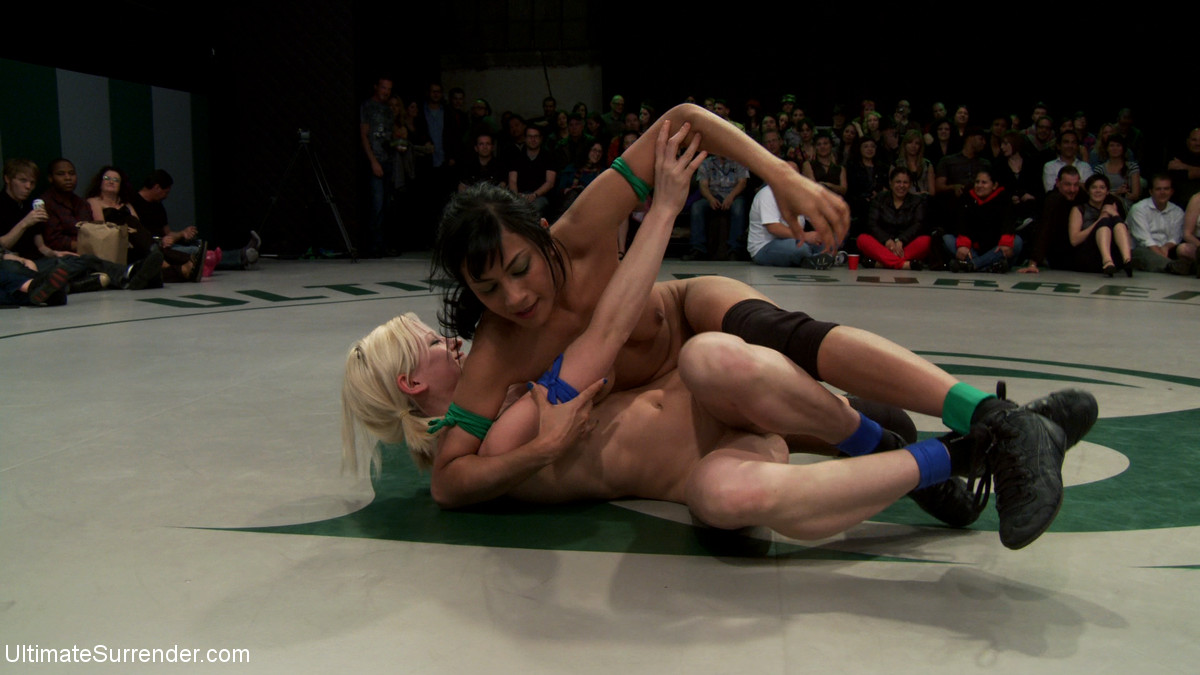 Beretta James E Charisma Cappelli Em Ultimate Surrender Fotos XXX