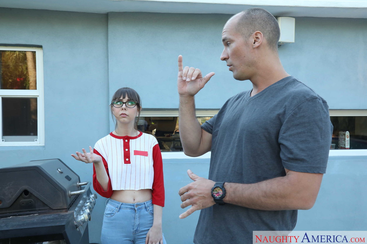 Sexy Teen With Glasses Shae Celestine Outdoor Blowjob And Fuck