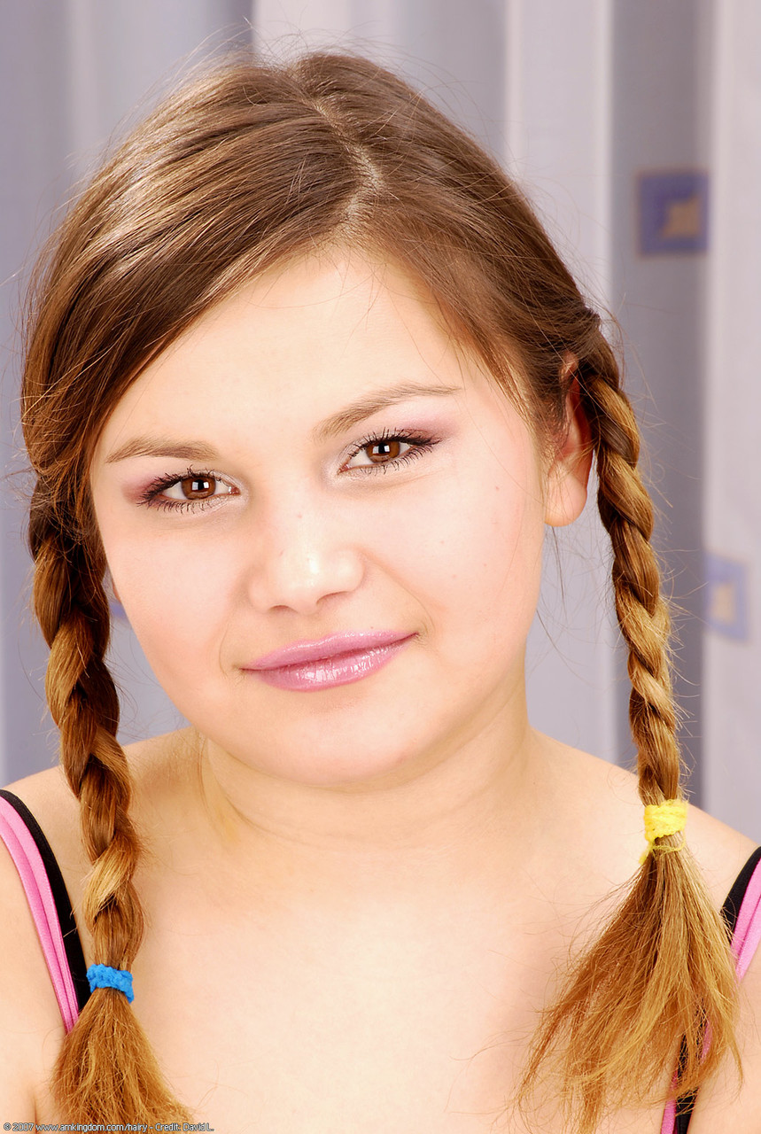 来自ATK档案的阿丽娜XXX色情图片