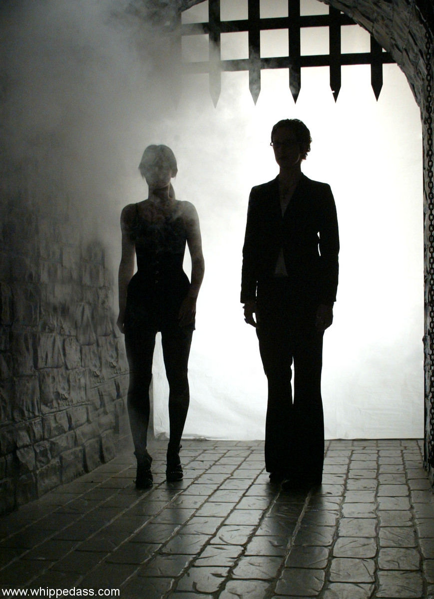 ボビーディーンとメリッサローレンのヌードギャラリー Whipped Ass