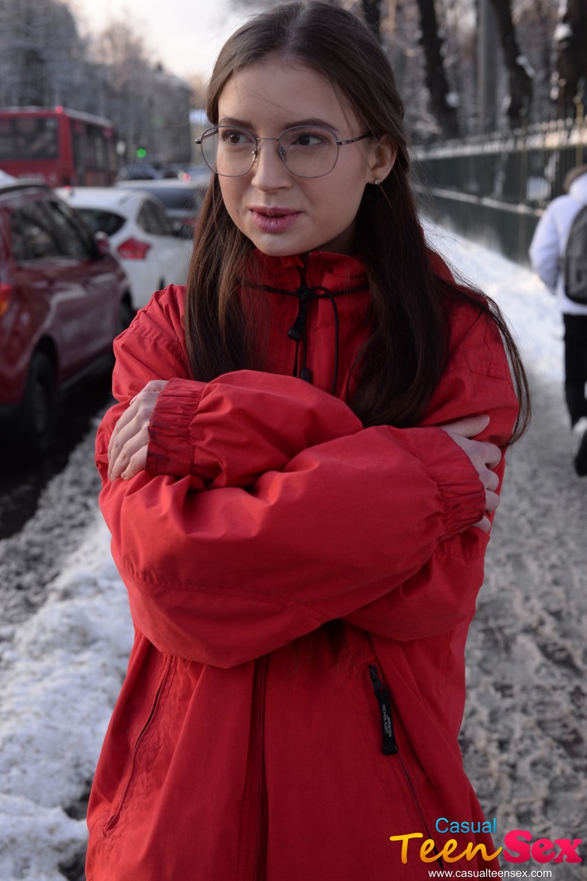 メガネブラネットセレナがドンを味わって犯される