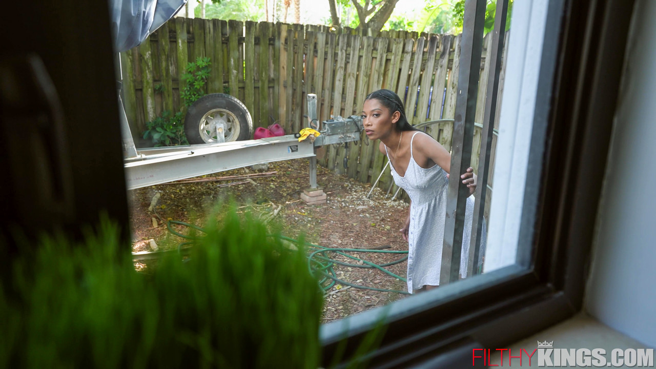 Жёсткий Чёрный Секс Эден Уэст С Отчимом