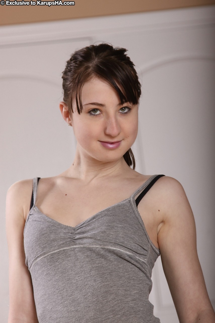 Karups 家乡业余爱好者与 Becca XXX 热辣图片