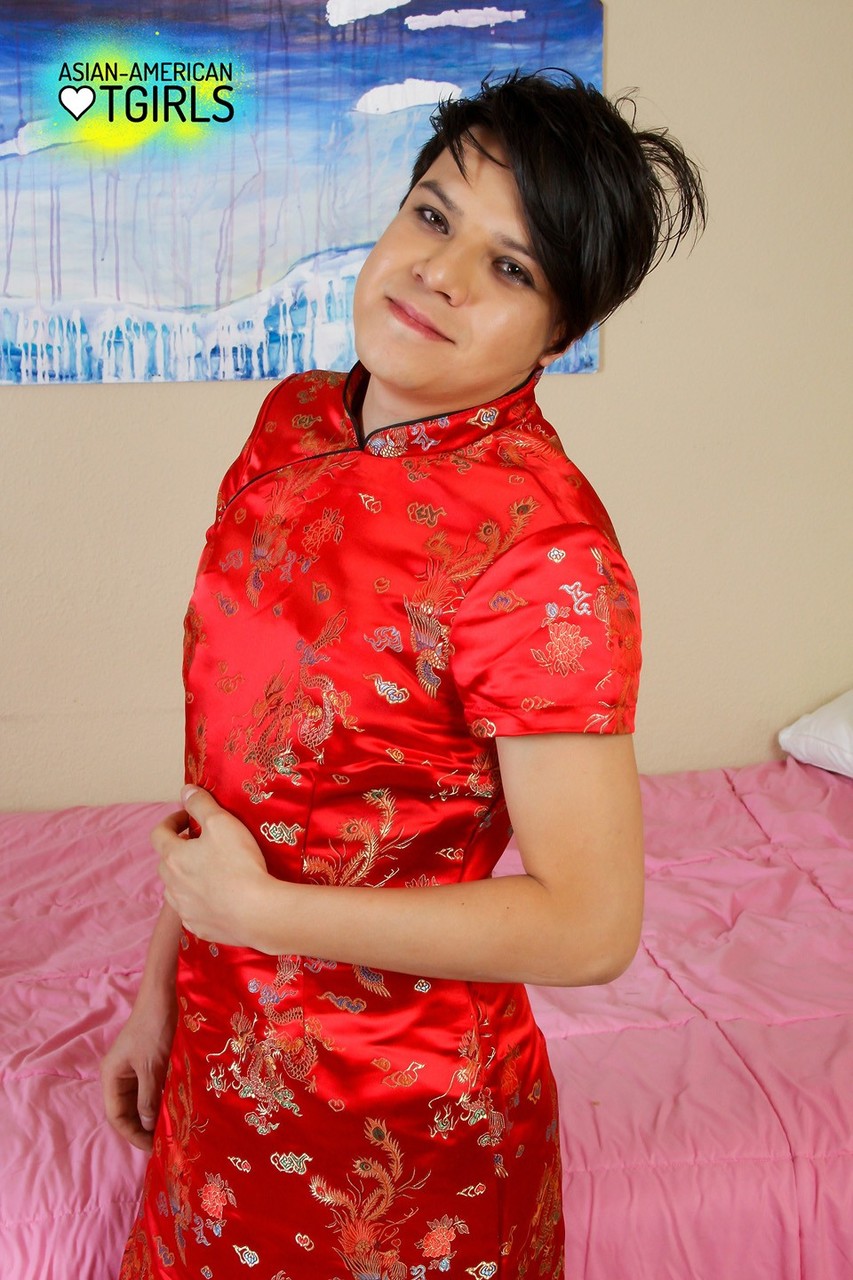 Nacktfotos Der Asiatischen Trans-Frau Nat Chan