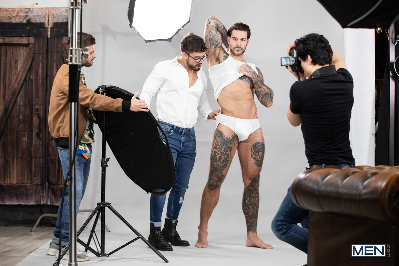 Men Com Dann Grey And Papi Kocic Nude Images