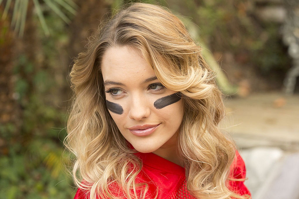 Glamour Porn Pics - 359 Galleries