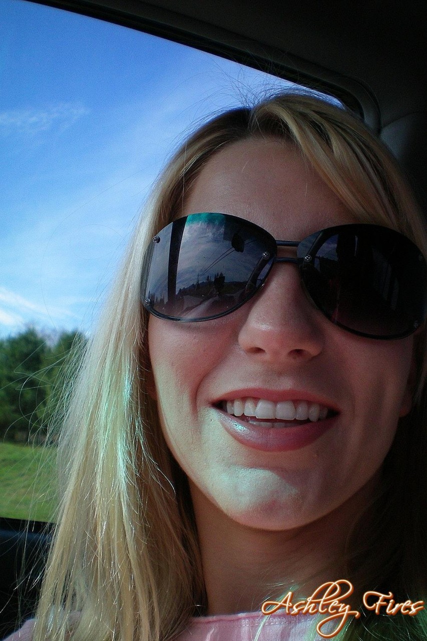 Saucy Blonde Slut Ashley Fires Gives Head In Car And Fingers Her Vagina