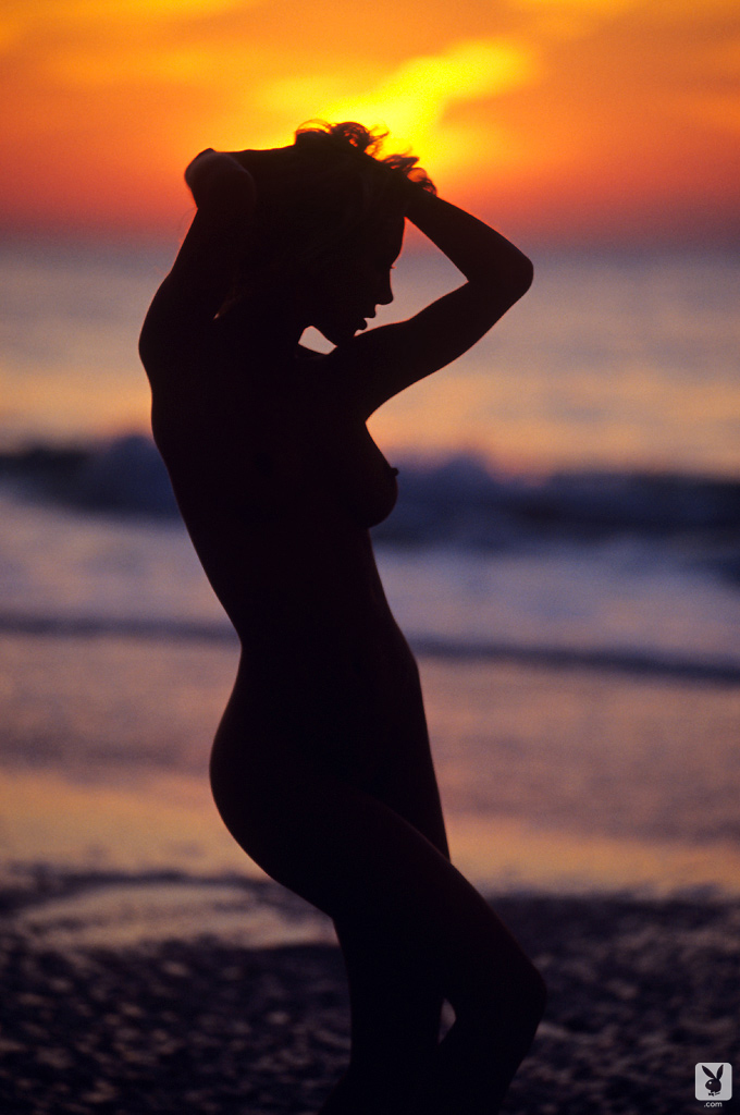 Sunset Strikes Hot Poses With Beautiful Babes