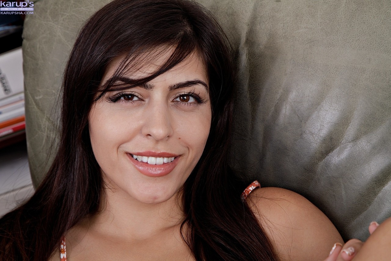 Audrey Charlize 在 Karups Hometown Amateurs 的性爱照片中