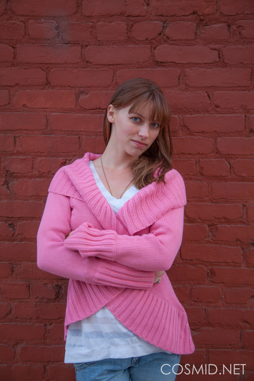 杰西卡·费舍尔：天然红发裸体首秀