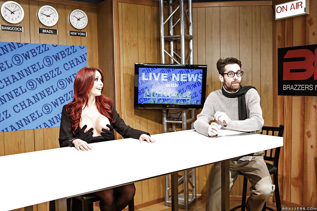 Sexy TV Presenter In Stockings Gets Shagged During Live Show