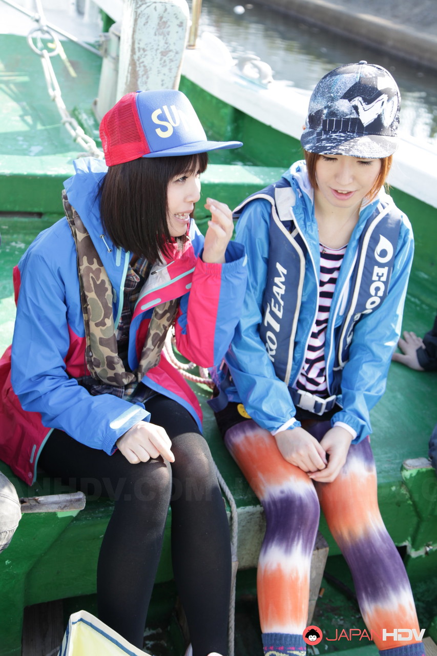 Sena Sakura Estudante Chupa Pau E Tem Sua Buceta Peluda Lambida Depois De Pescar