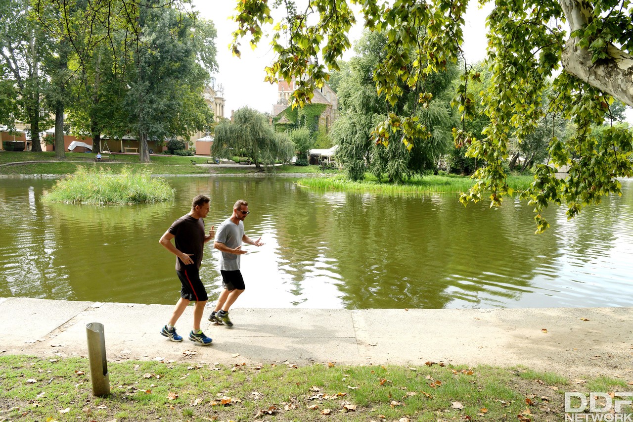 Platinum Blonde Czech Teen Ria Sunn Double Dicked By Two Experienced Men