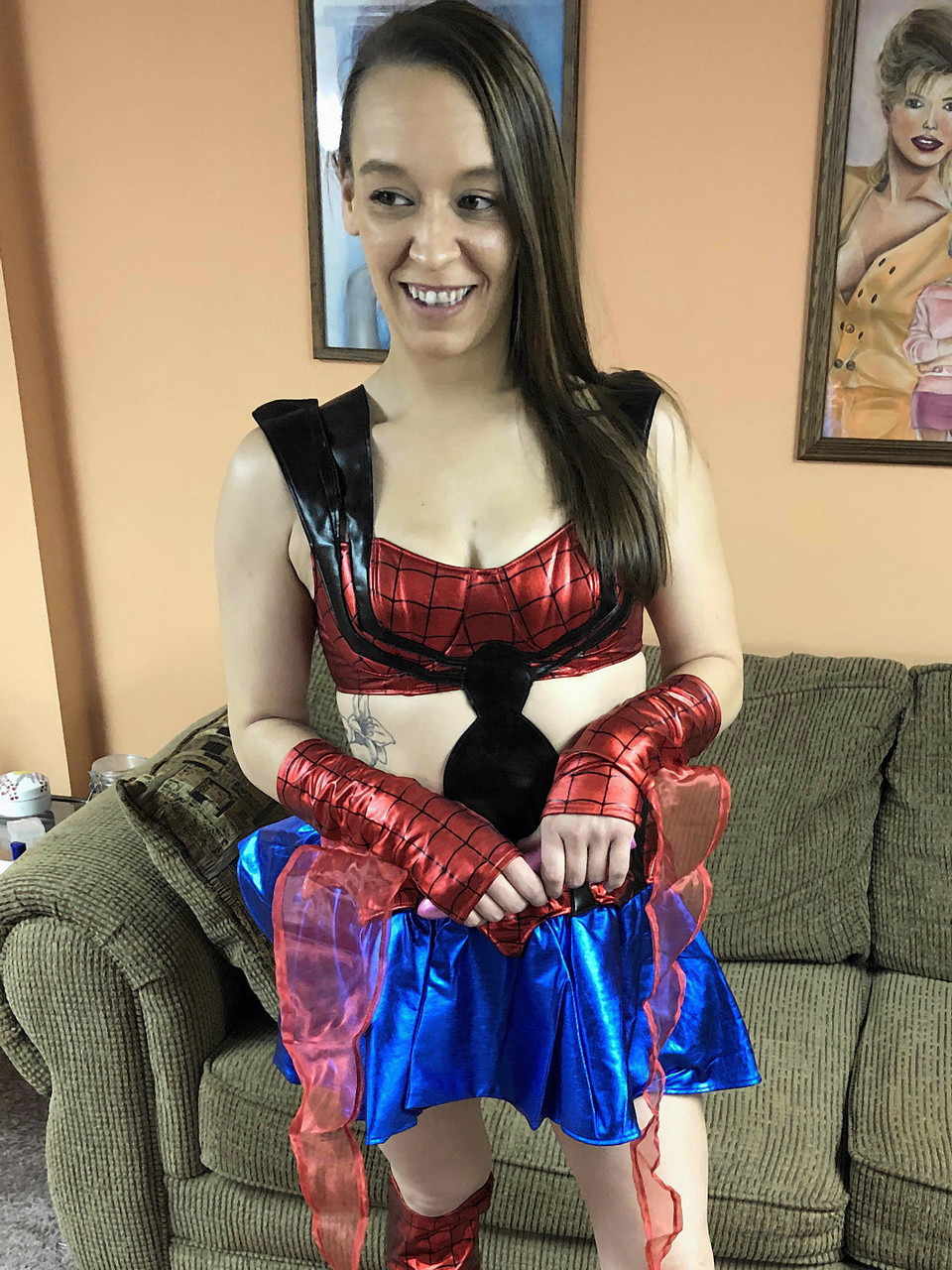 Sexy Brunette Babe Nicci Taylor Dressed Superhero Masturbates