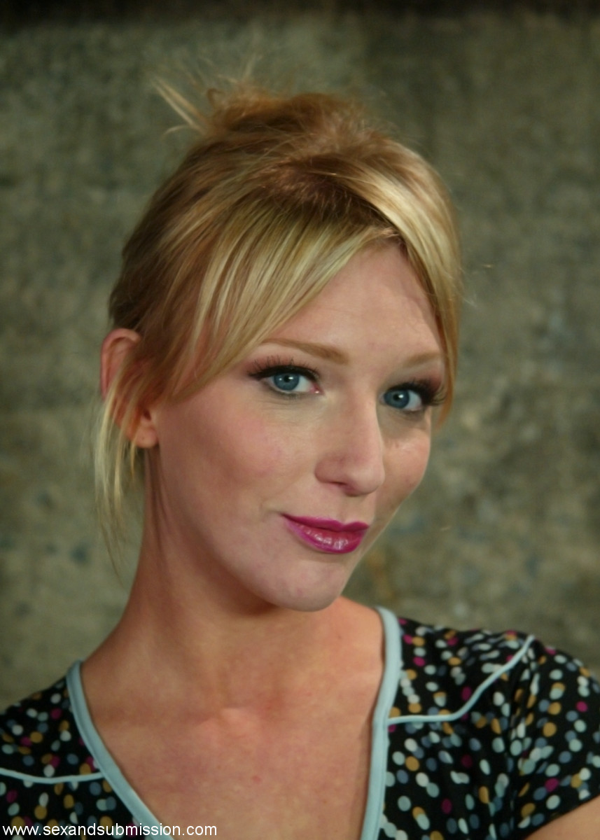 أليكسا لين ومارك ديفيس في صور إباحية من سكس أند سابميشن