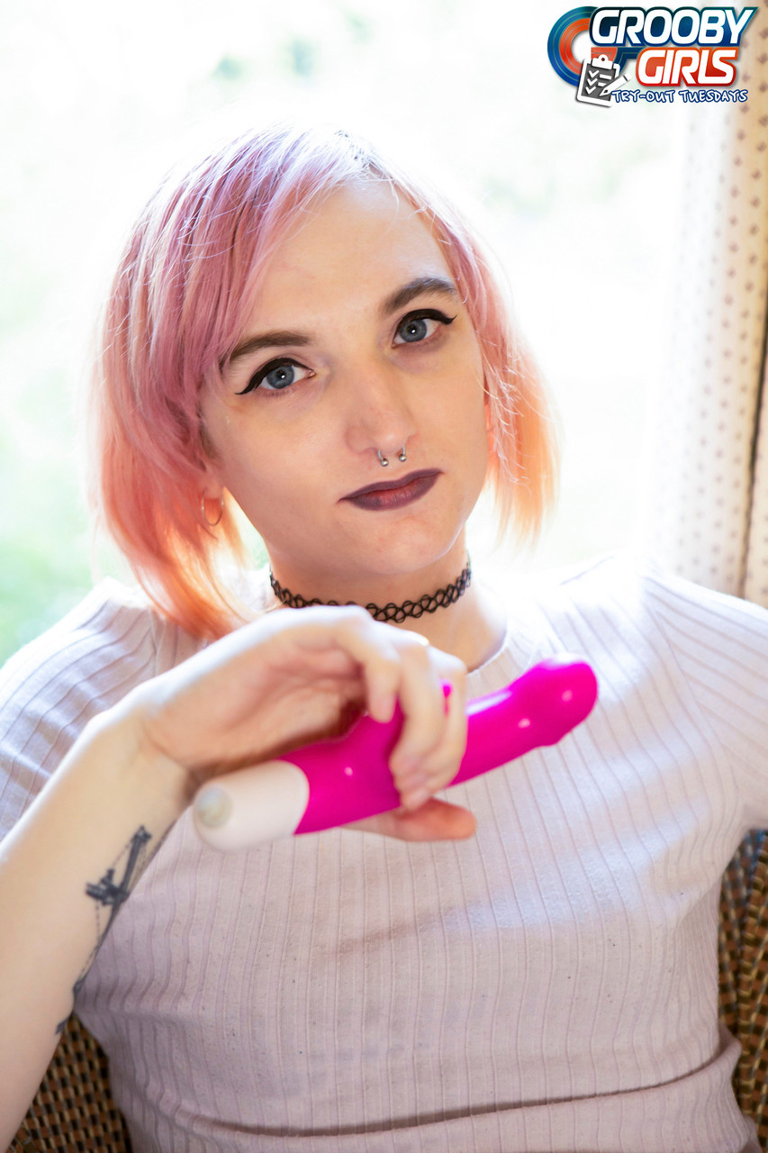 Grooby Girls Xara Nude Photos