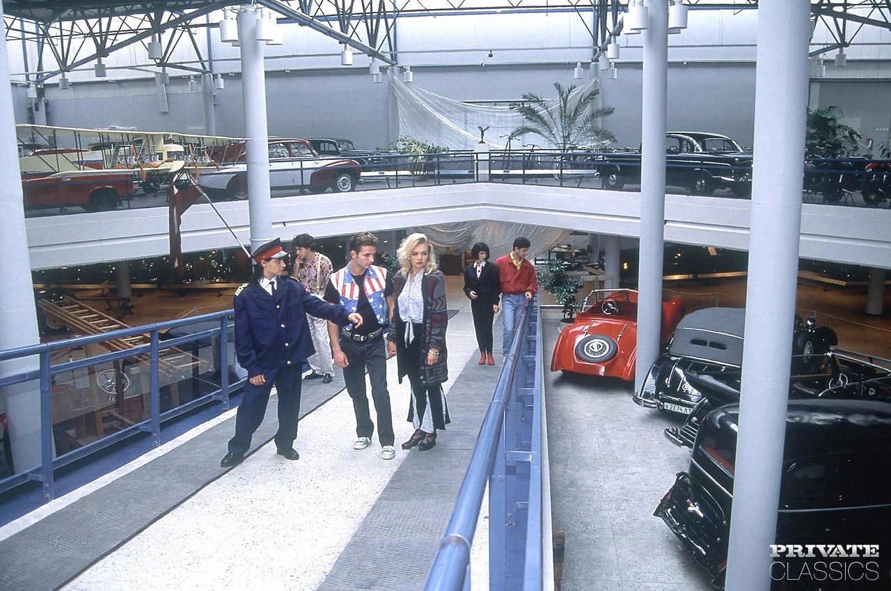 Seventies Pornstars Anal Group Sex With Jizz In Mouths