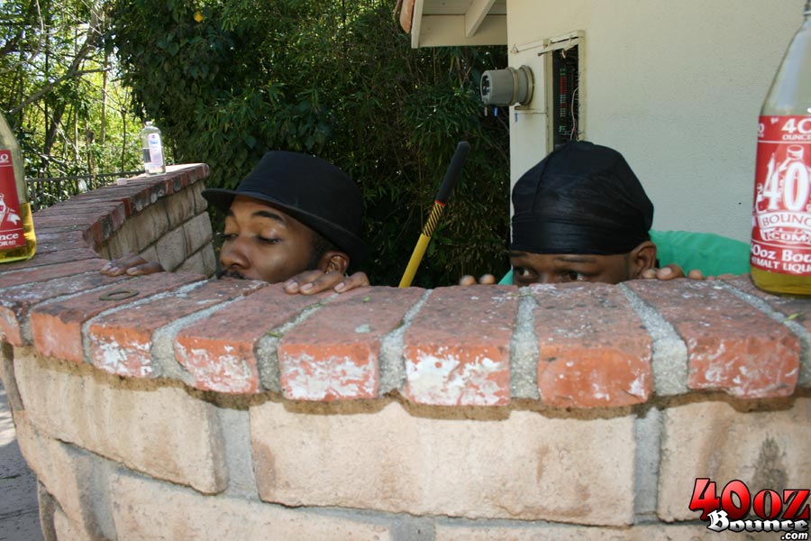 Milan Sterling: Big Booty Black Babe Sucking Big Cock Outdoor