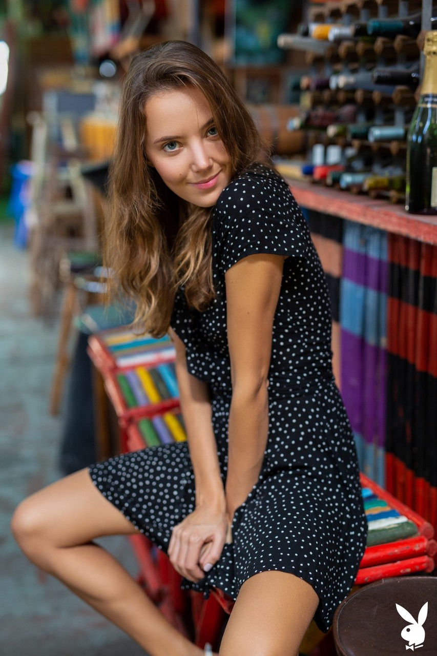 Katya Clover Flashes Naked Upskirt & Strips In Public