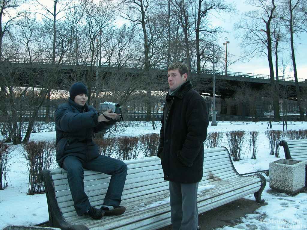 Amatrice Milf Janna Ramassée Et Baisée Par Deux Pervers