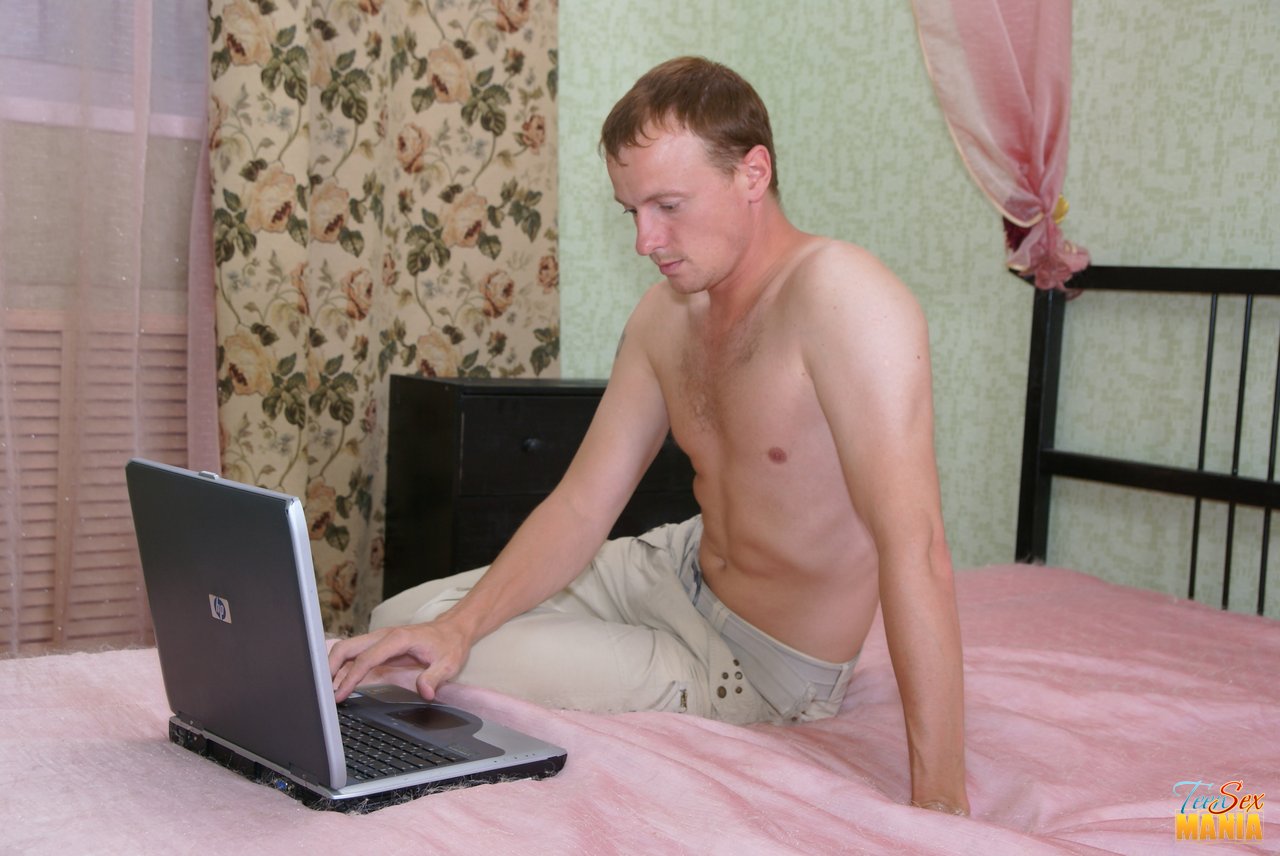 Blonde Amateur Nikol Fondles Her Boobs While Riding A Dong