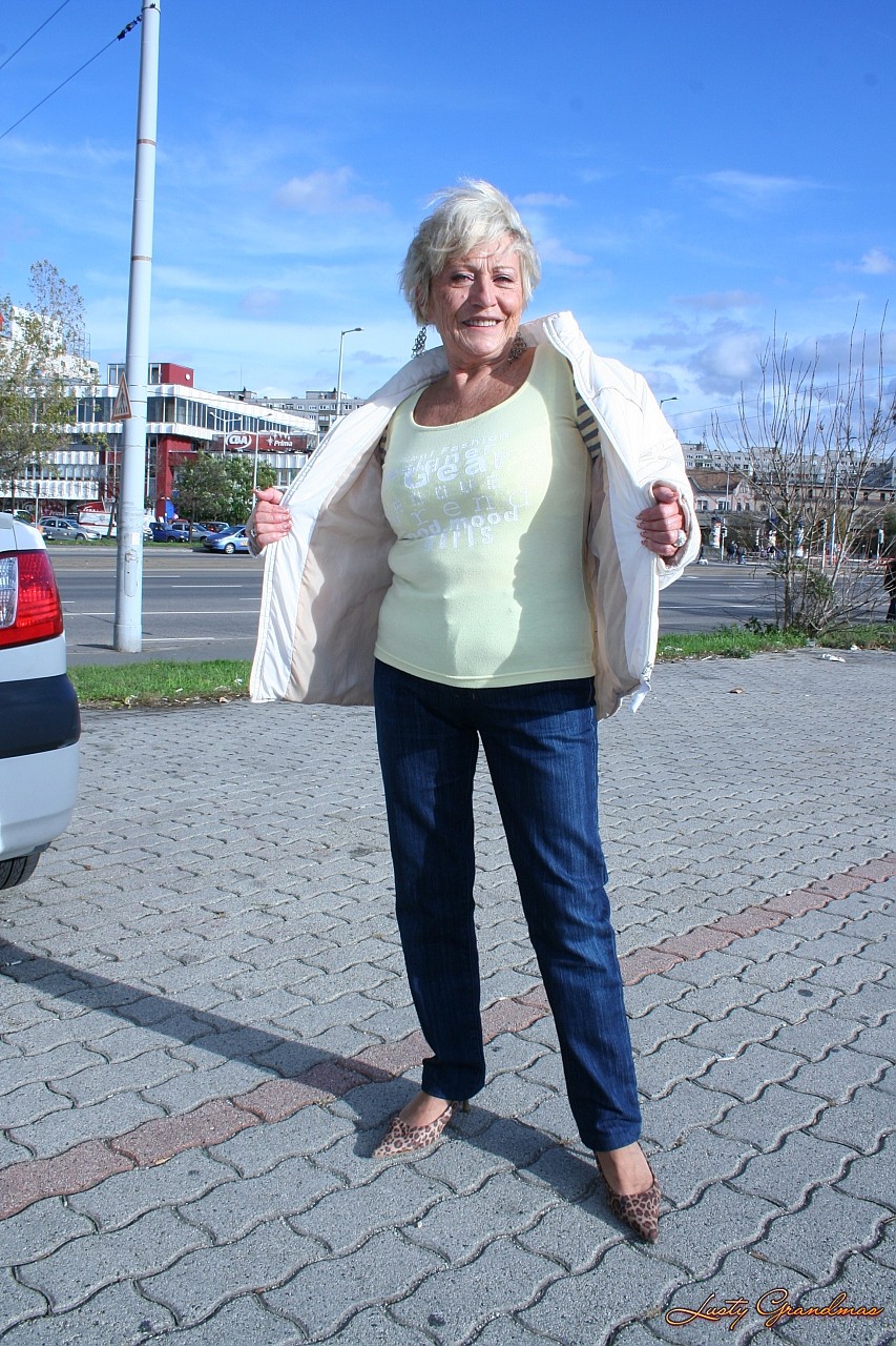 Naughty Younger Dude Fucking Blonde Busty Mature Malya