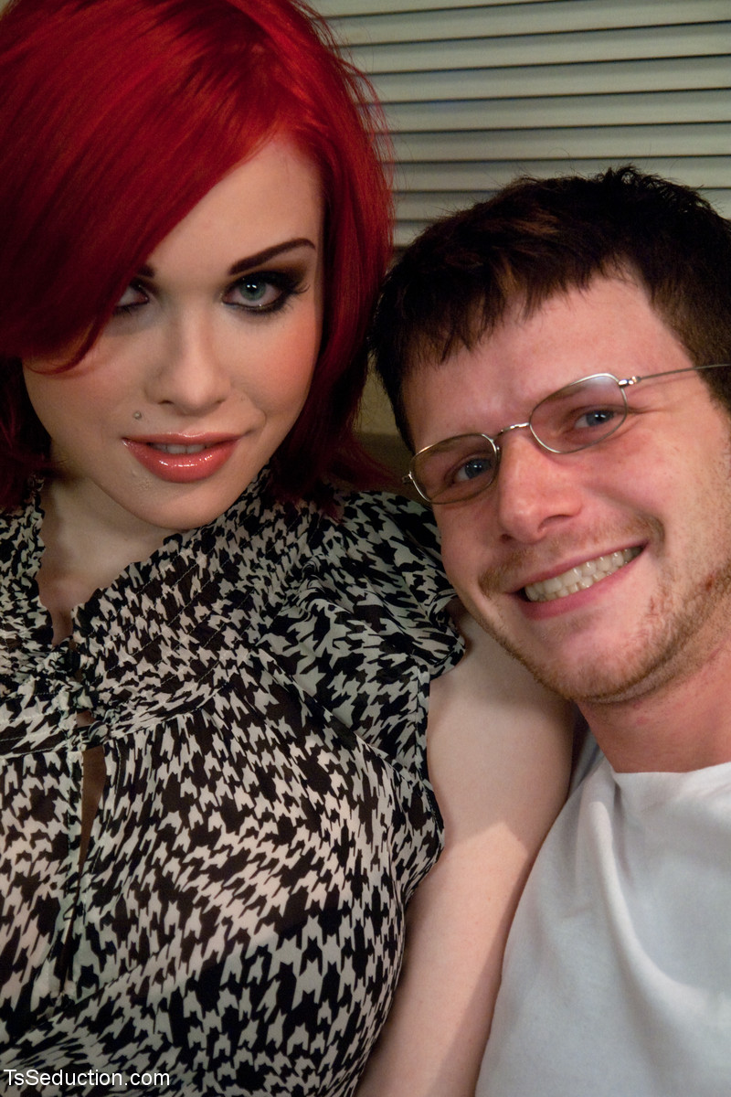 Redheaded Shemale Sarina Valentina With Big Tits Gets A Blowjob