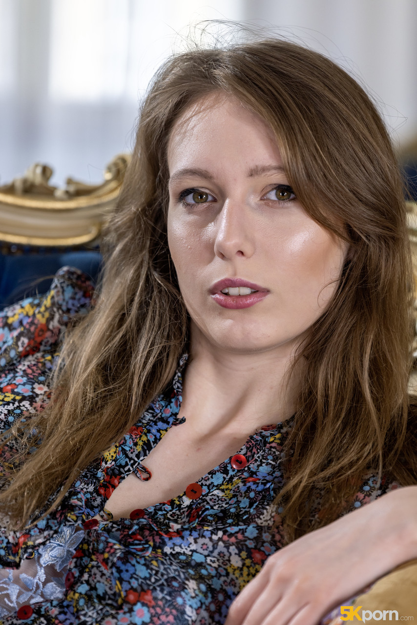 Gina Snow Shows Cum-Dripping Pussy After Hardcore Sex