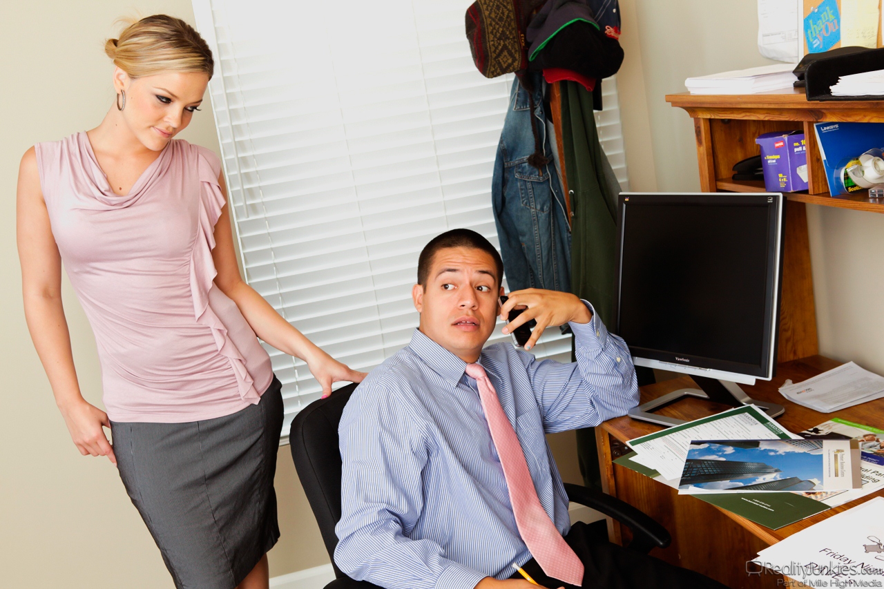 Blonde Secretary Alexis Texas Strips Mini Skirt For Office Facial