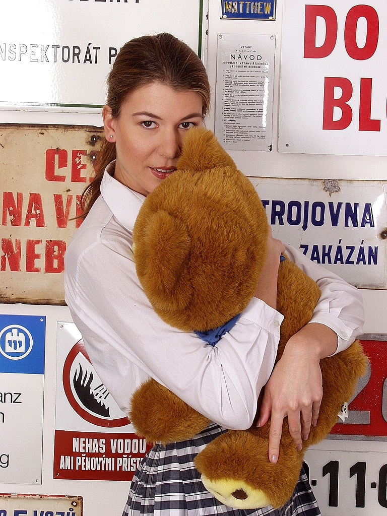 Pam Austin, Bela Aluna, Desvenda Seu Traseiro Redondo E Acolhe Seu Calor