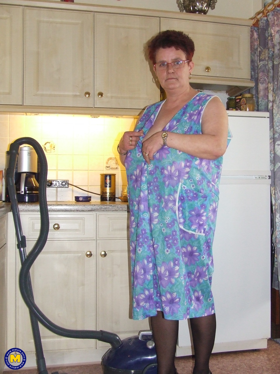 Fat Old Grandma Ingeborg Exposes Body And Sticks Vacuum Pipe In Twat
