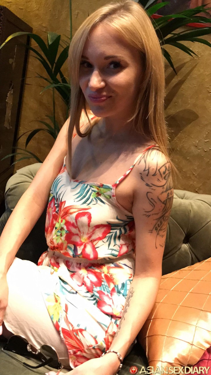 Cute Amateur Slut Patricia Strips And Deepthroats Before Fucking