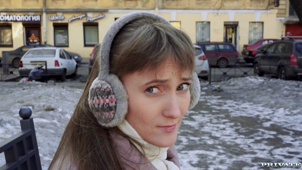 假星探誘惑年輕俄羅斯美女發生性關係