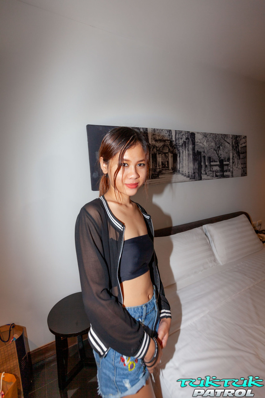 Thai Schoolgirl Blue Flaunts Curves Before Facial Cumshot Pose