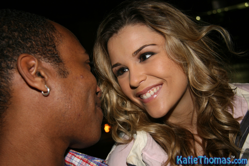 كاتي توماس بطة كبيرة جلوريهول ثلاثي مع حبيب أسود