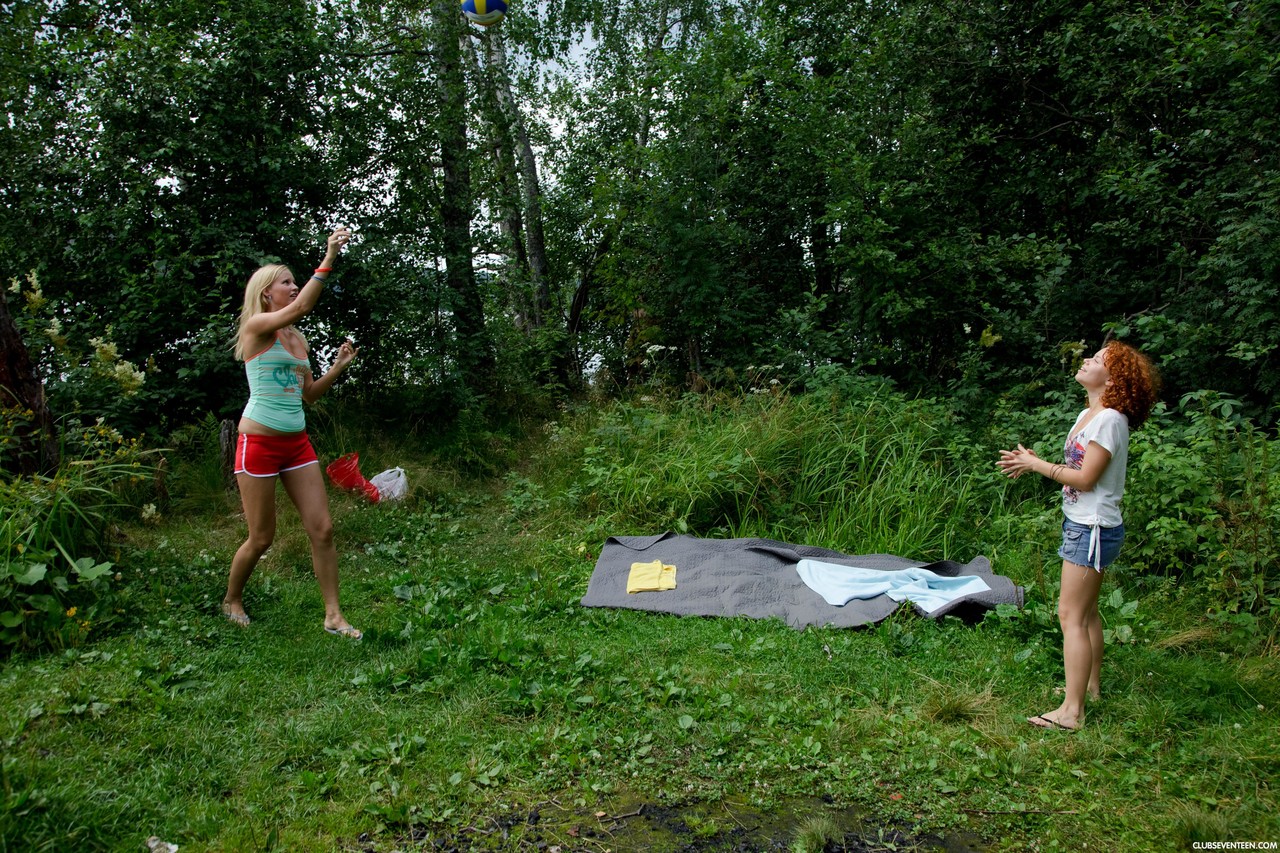 Euro Teens Melissa H And Alice K Outdoor Doggystyle Threesome Fuck