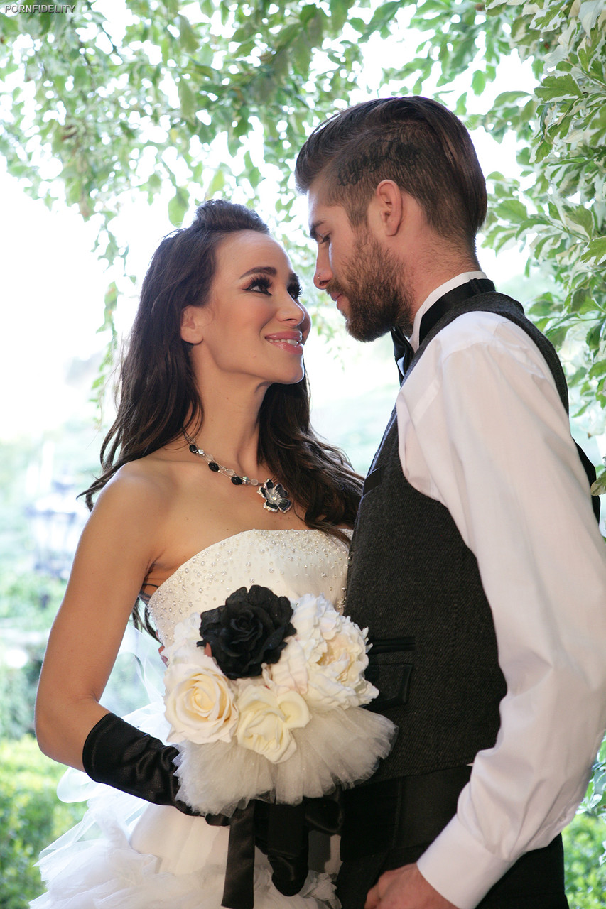 Sandee Westgate Bride With Huge Bosoms Rides Dick On First Wedding Night