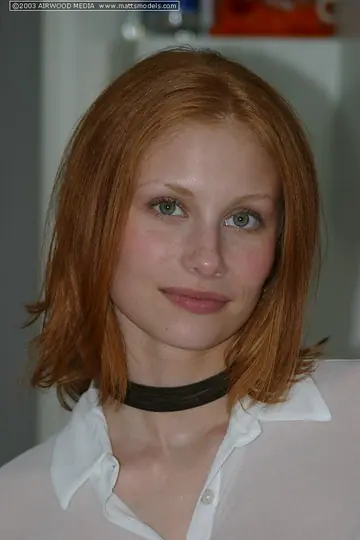 Pale Redhead with Big Tits Spreads Her Pussy on the Kitchen Counter