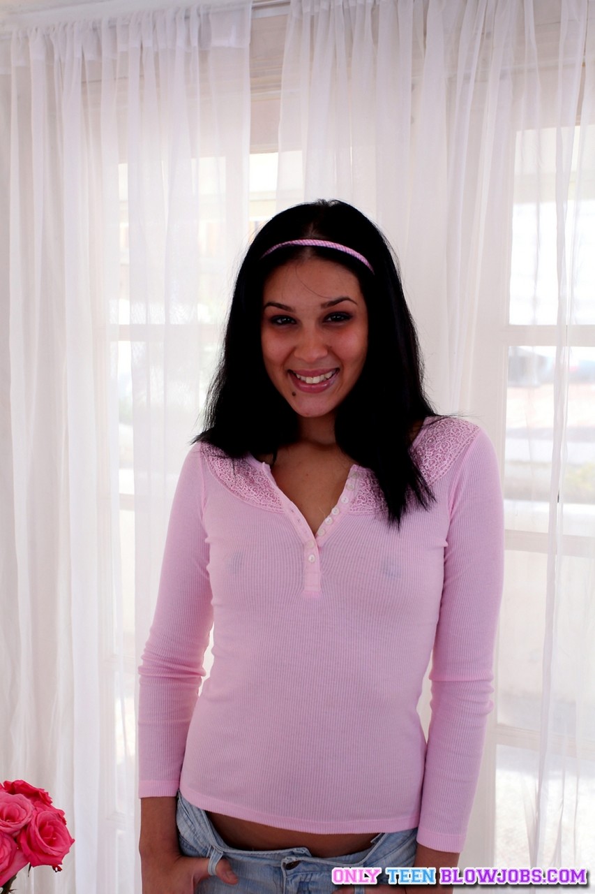 青少年宝贝 Cristi Minaj 美臀口交吞下热精液