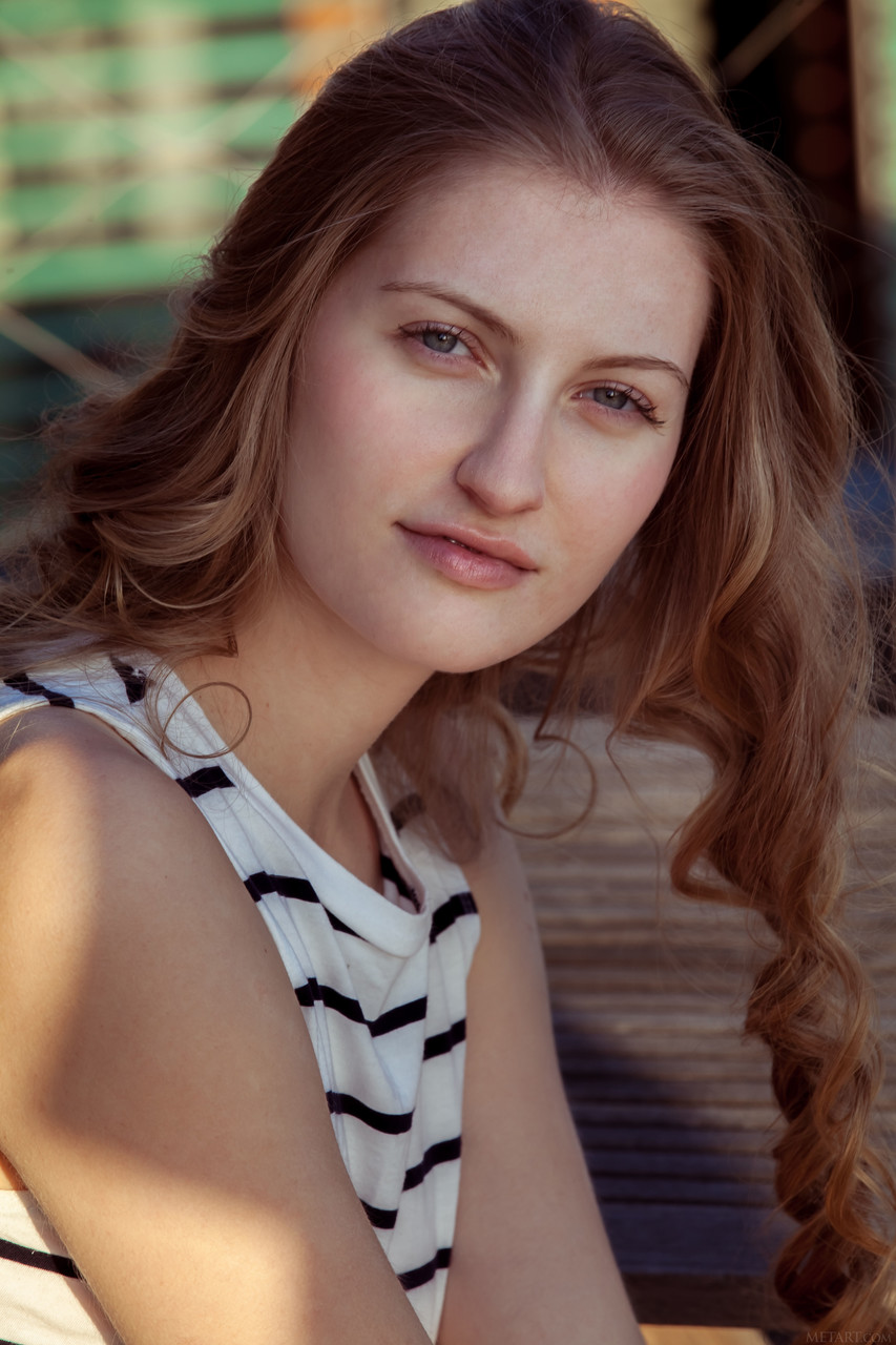 Bretona Strips Solo Showing Off Glamorous Beauty And Sexy Body