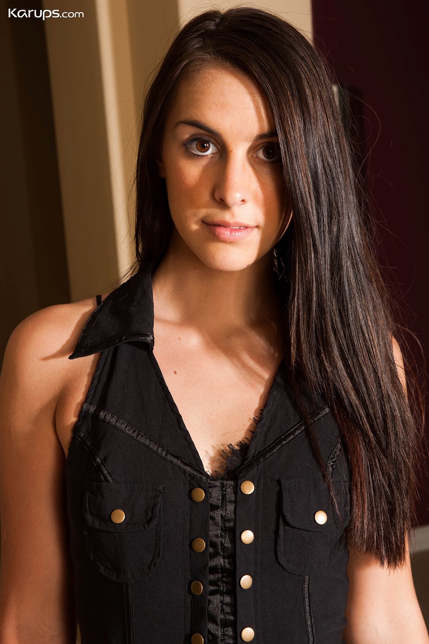 Brunette Teen Alannah Monroe Strips And Poses Nude On Floor