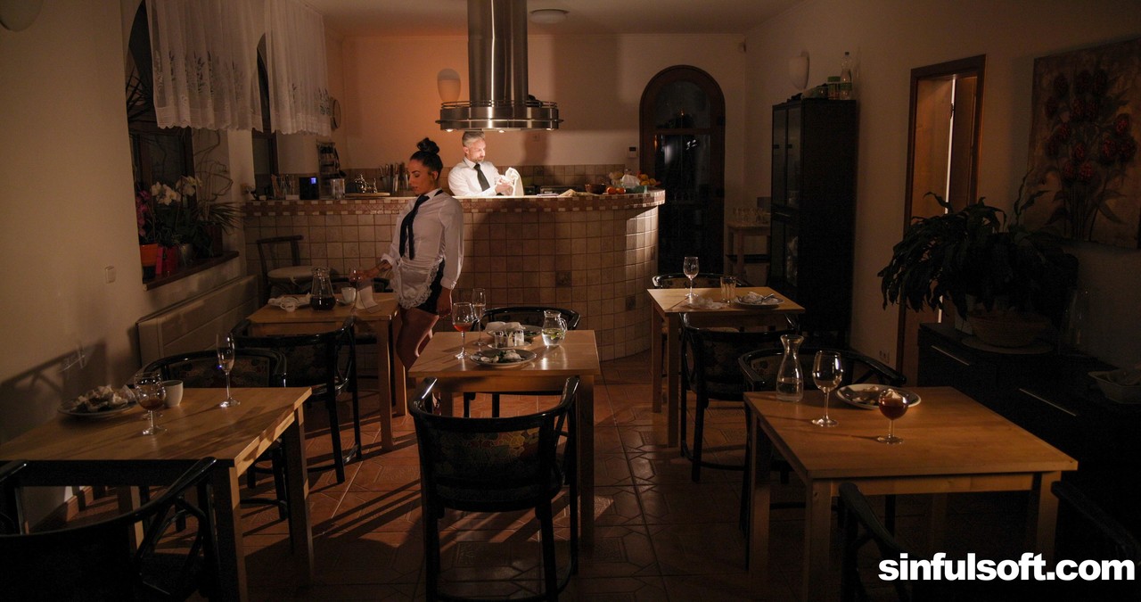 Lutro Maestro と Medusa Porn の罪深い柔らかい熱いアクション