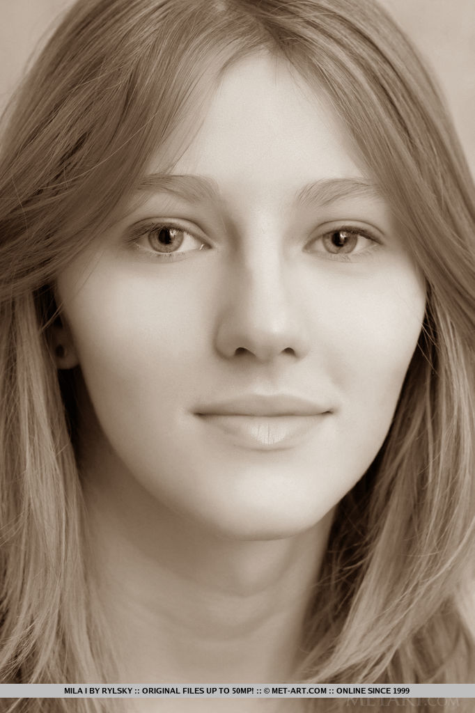 Leggy Blonde Teen Mila I Shows Nice Tits And Shaved Pussy