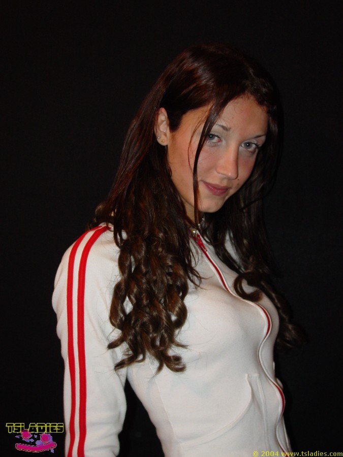 ट्रांस महिलाओं की नग्न तस्वीरें