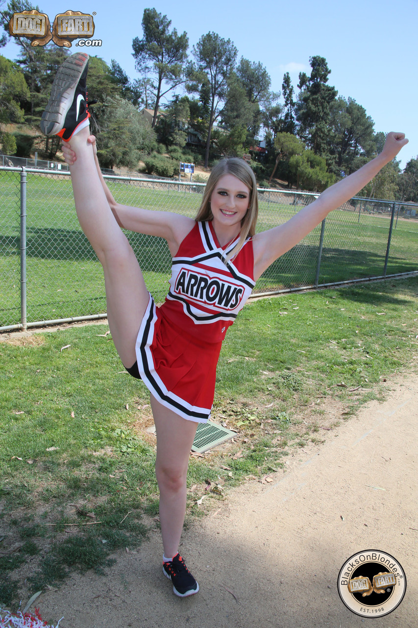 Adorable Blonde Cheerleader Summer Carter Gets Blacked By Three Dongs