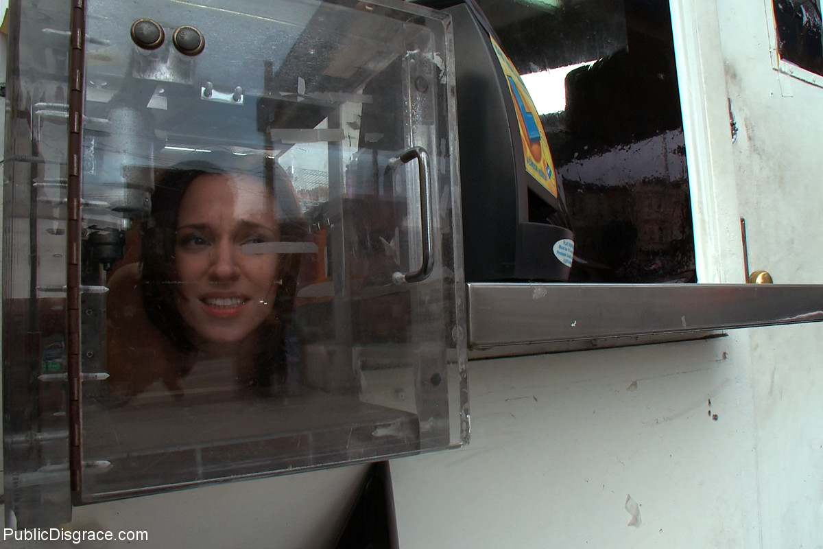 Public Disgrace Jada Stevens James Deen Naked Pictures