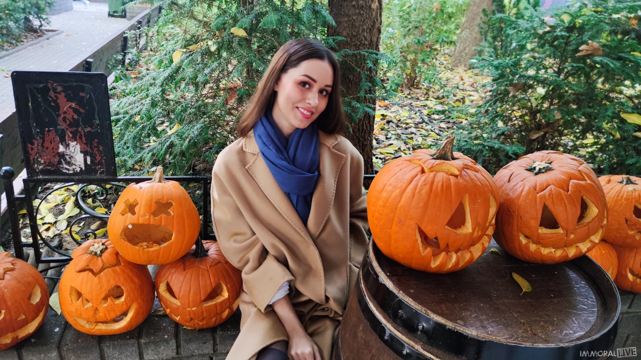 POV MMF Threesome With Pretty Brunette