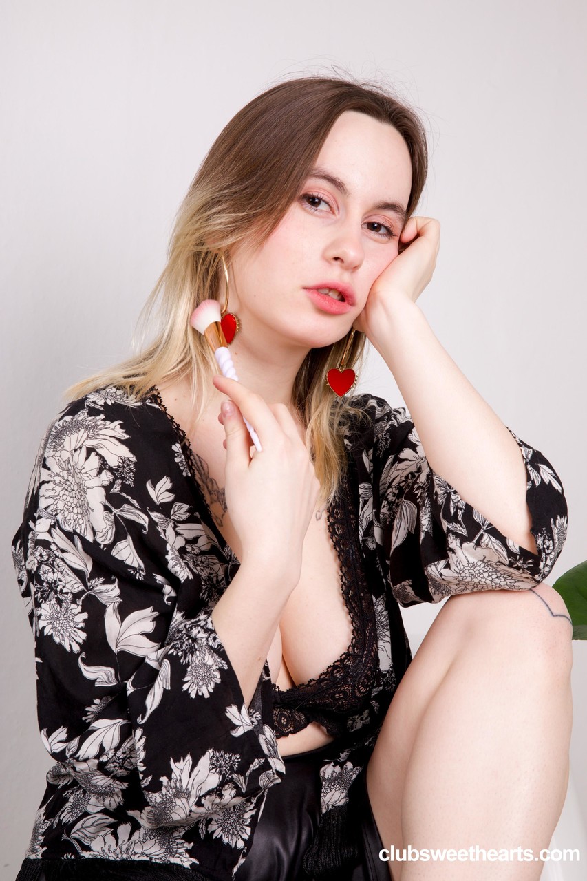 Deni Naked Porn Pics Performed By Club Seventeen